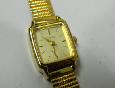 #ad Beautiful QUANTUM gold tone lady#x27;s Woman#x27;s watch wristwatch $11.66
