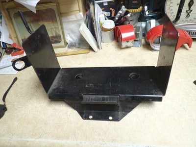Studebaker 1685385 NOS Truck 12V Battery Box