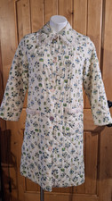 1960s Novelty Printed Quilted Robe Jacket Grannycore Retro