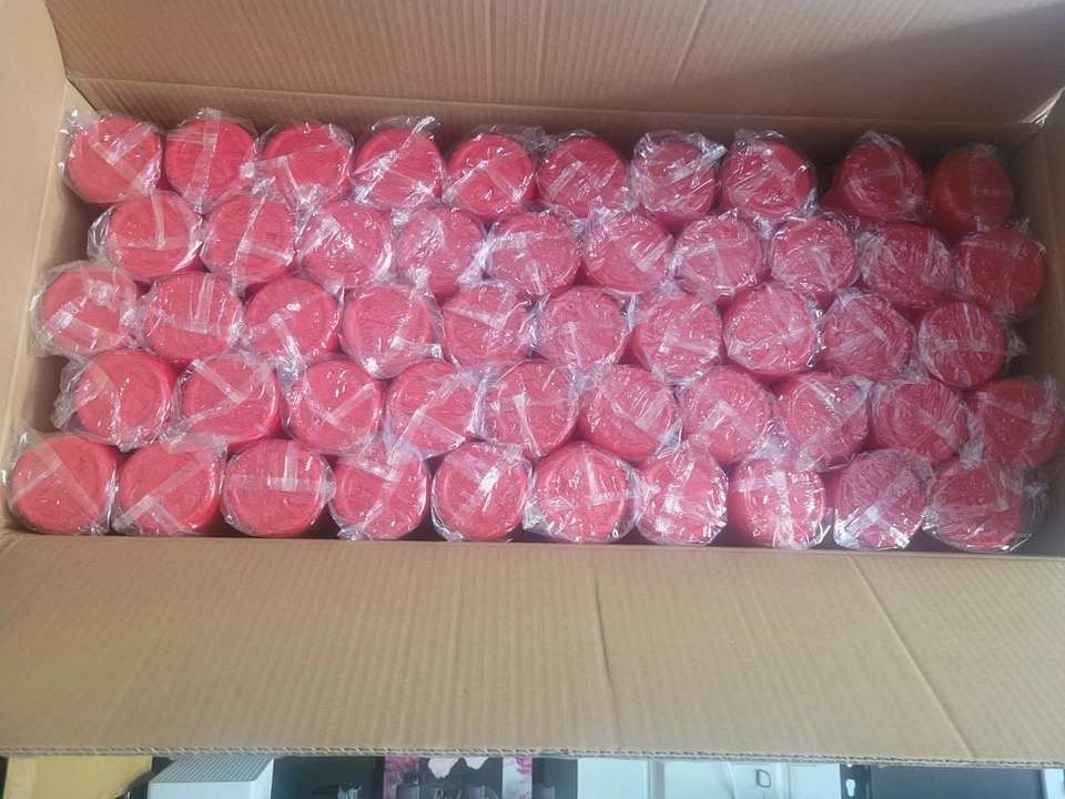 Botella de agua Body Armor 100 botellas NCAA 32 oz botella exprimible roja/negra NUEVO Foto 3 de 3