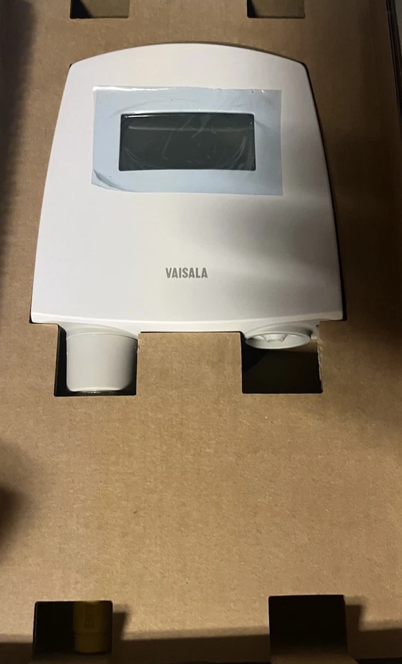 VAISALA HMT120 Humidity and Temperature Transmitter - Image 2 of 4