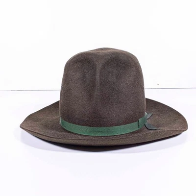 Banana Republic Men display picture 2