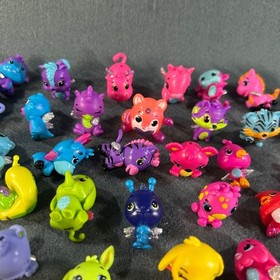 Hatchimals Colleggtibles Mini Figure Figuring Lot Of 60