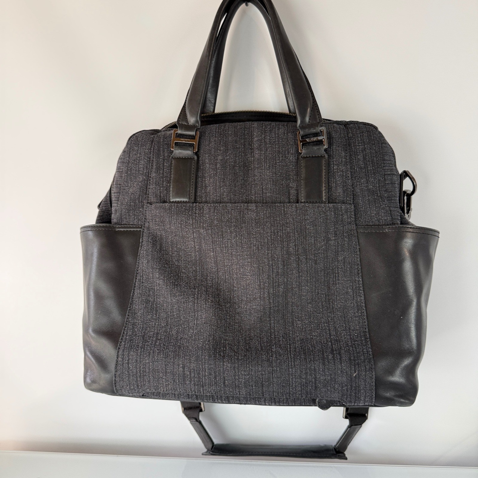 Tumi Beacon Hill Smith Jetsetter Bag Mens L Grey Black Leather Briefcase 68550SL image 3