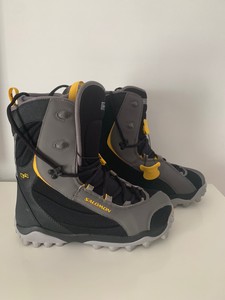 salomon autofit snowboard boots