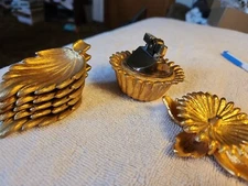Vtg CIGARETTE LIGHTER&Nesting Ashtrays&Candle Holder Gold Brass Florenza Style