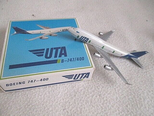 T-shirt Stranger Things | Idées de cadeaux originaux T-shirt Stranger Things | Idées de cadeaux originaux