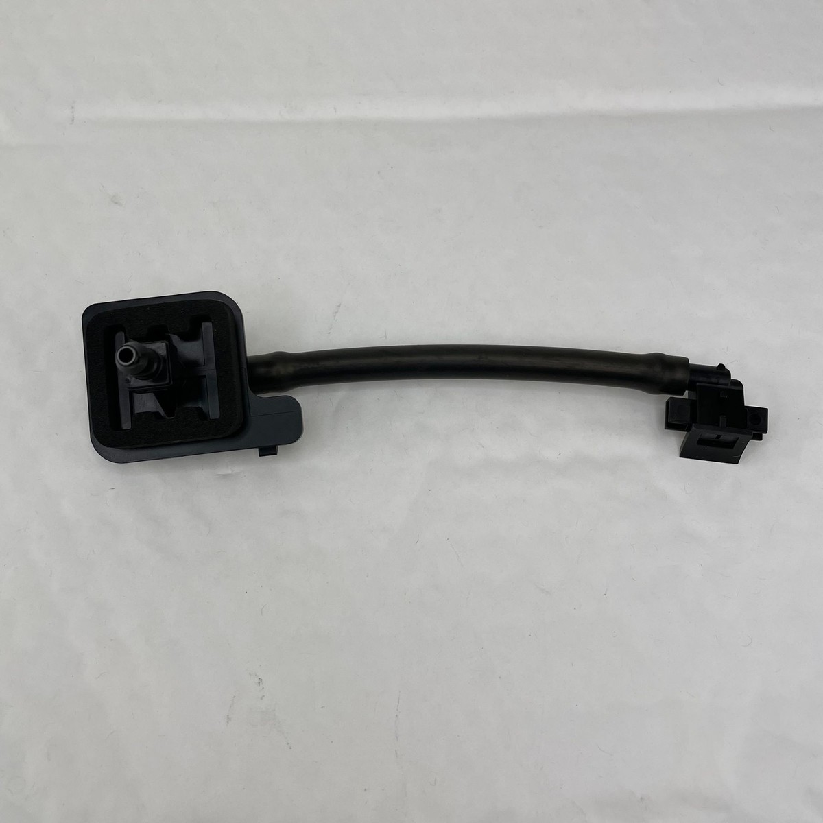 Mercedes-Benz B Class 2019+ Spray Nozzle Tube Hose Water Genuine 