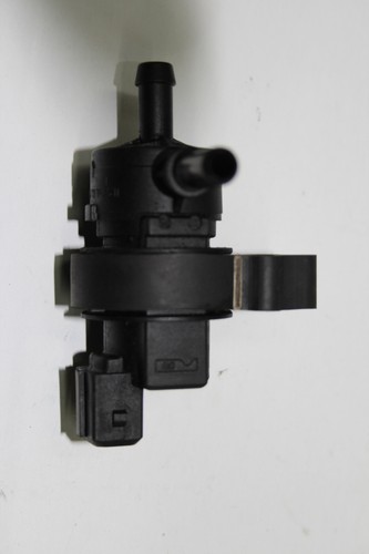 Tankventil Entlüftungsventil A0004703993 Mercedes Benz R W251 Bj,06