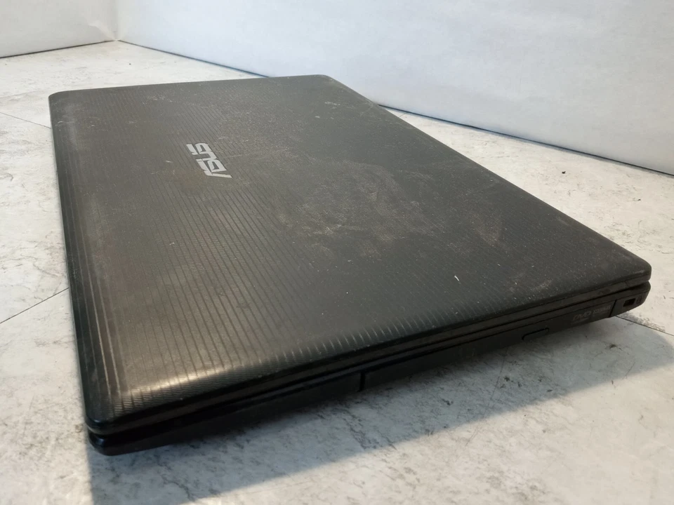 ASUS F55A-SX224H Portatile 15.6" Intel Celeron Dual Core B830 *LEGGI* -FM - Immagine 4 di 4