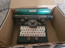 Vintage American Flyer Typewriter thumbnail