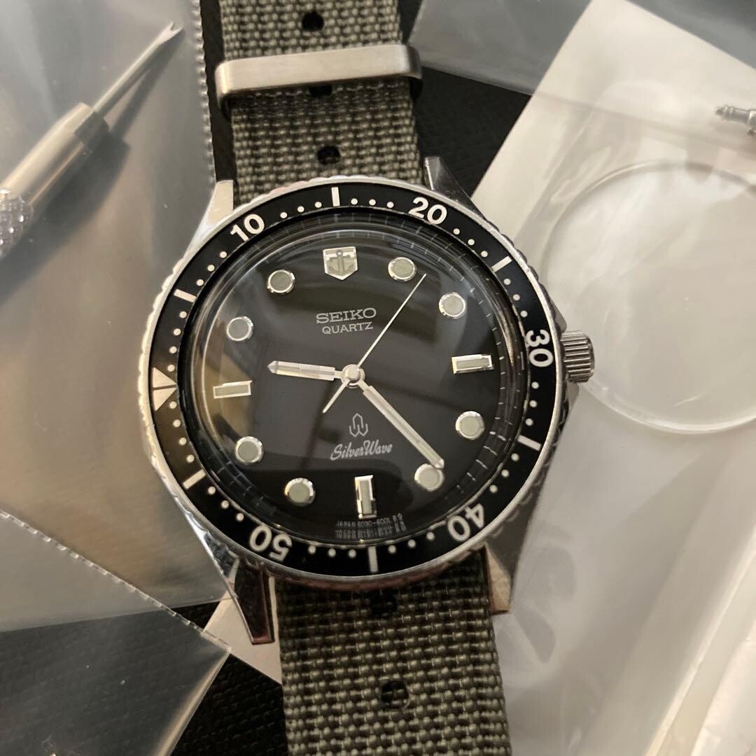 SEIKO Silver Wave 6030 6030 6000 Vintage Quartz Diver… - Gem