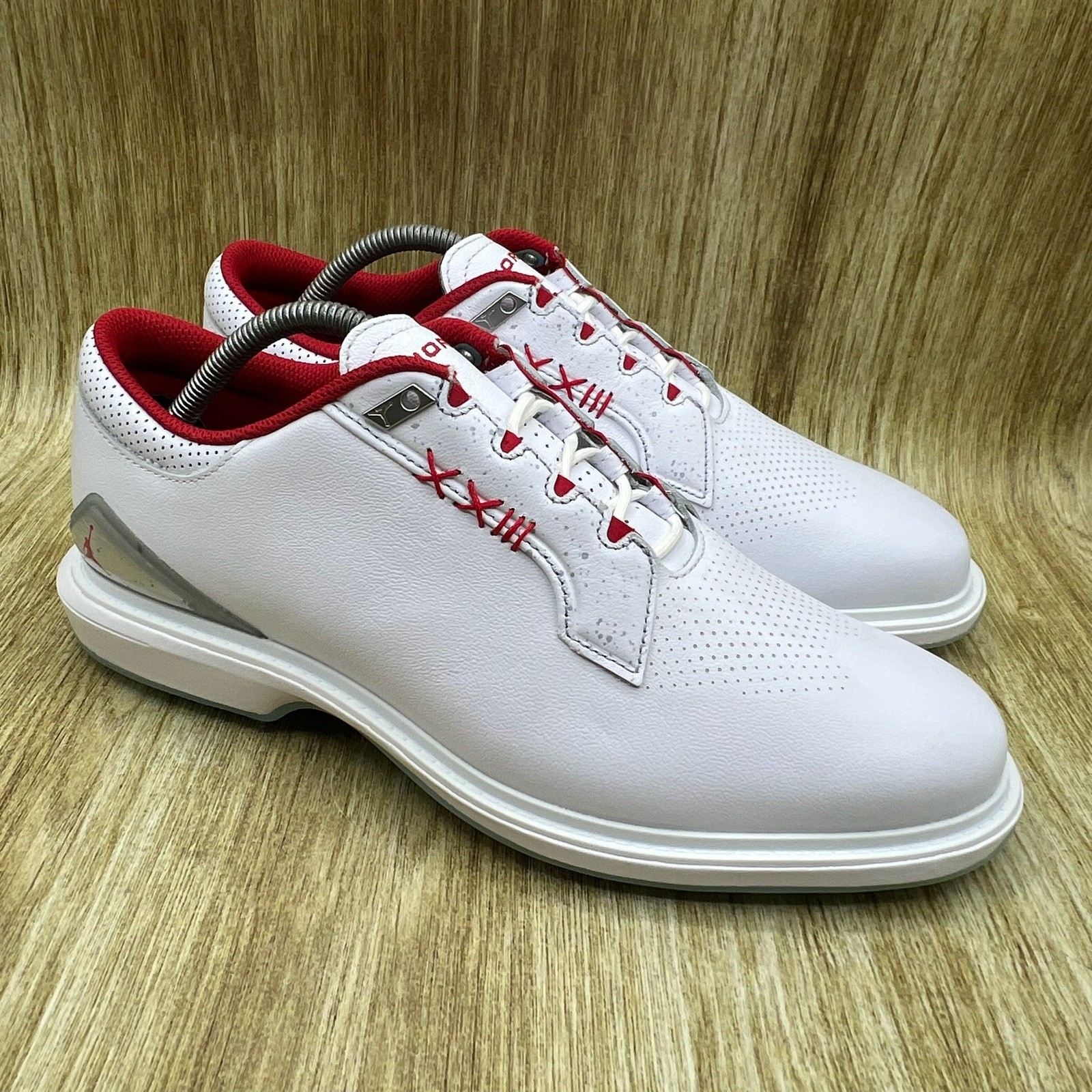 Spikeless New