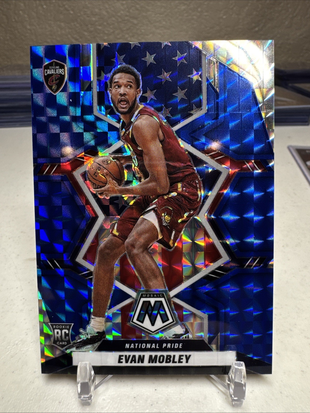 2021/22 Mosaic Basketball National Pride Evan Mobley #258 Blue /99 (RC)