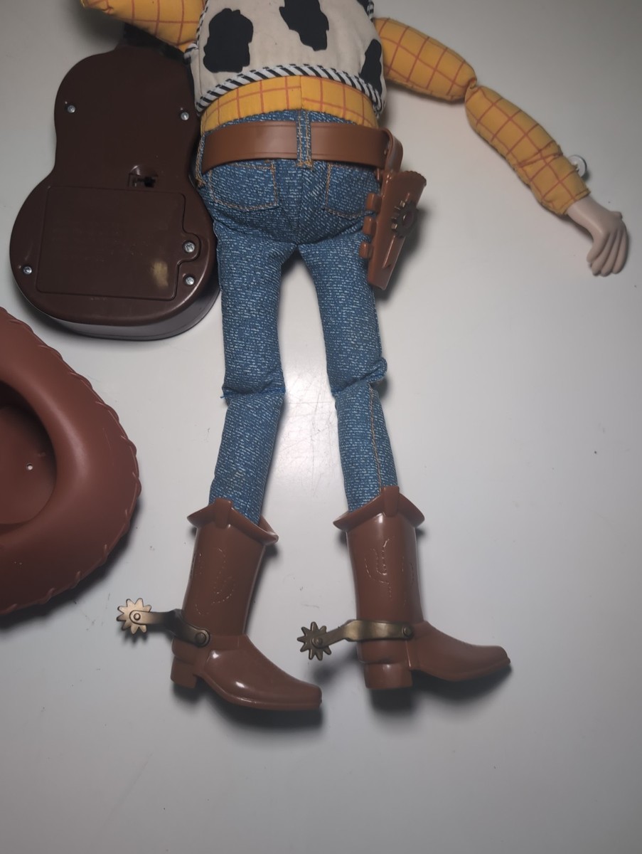 Original Disney Pixar 1999 Toy Story 2 Strumming Singing Woody