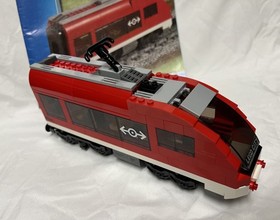 Lego City Passenger Train 7938 - Single Car only from Manual #4