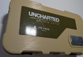 PS Vita - Thrustmaster - Uncharted Golden Abyss - Console Hard Case