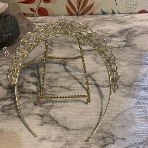 Vintage Davids Bridal LARGE TIARA Rhinestones Pearls Tiara Collection 2004 - Picture 7 of 7