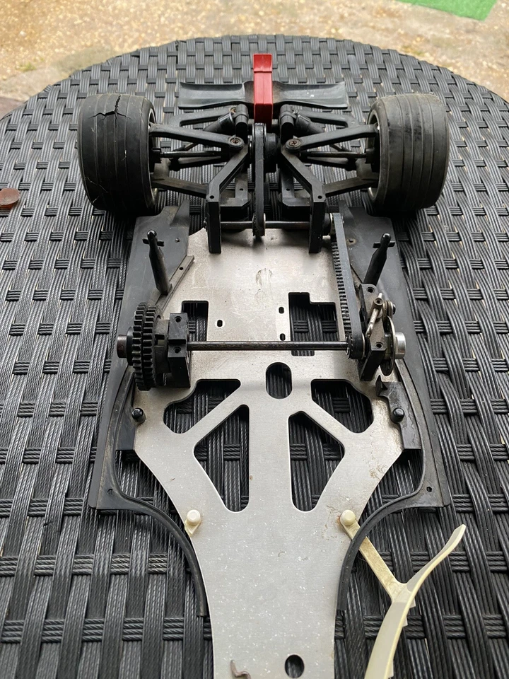 Ferrari F1 2004 Kyosho 1:8 De Agostini - Immagine 3 di 4