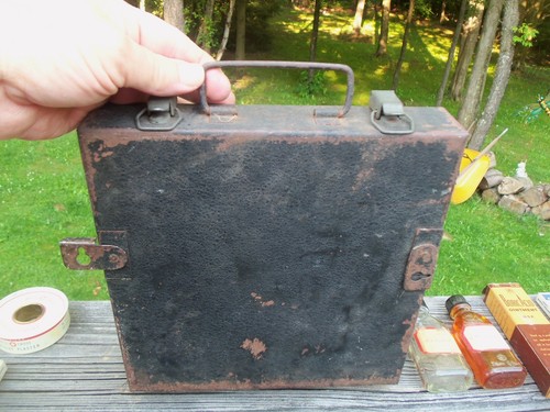 Vintage MSA Mine Safety Appliances Company First Aid Kit 1940s or Prior - Picture 7 of 11