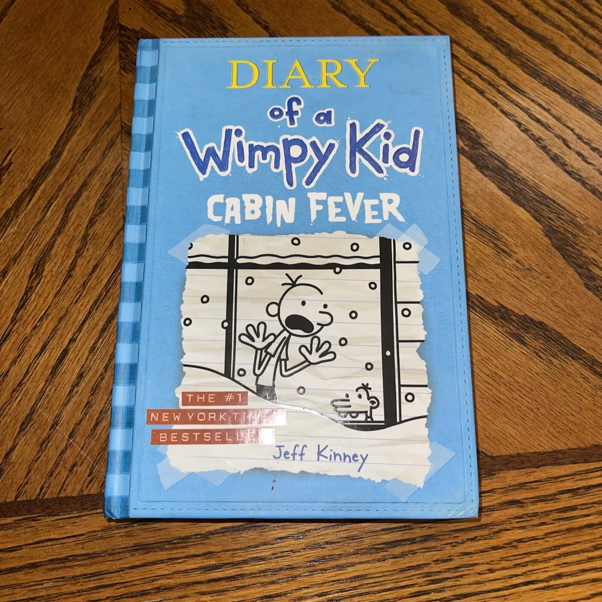 Cabin Fever (Diary of a Wimpy Kid book 6)