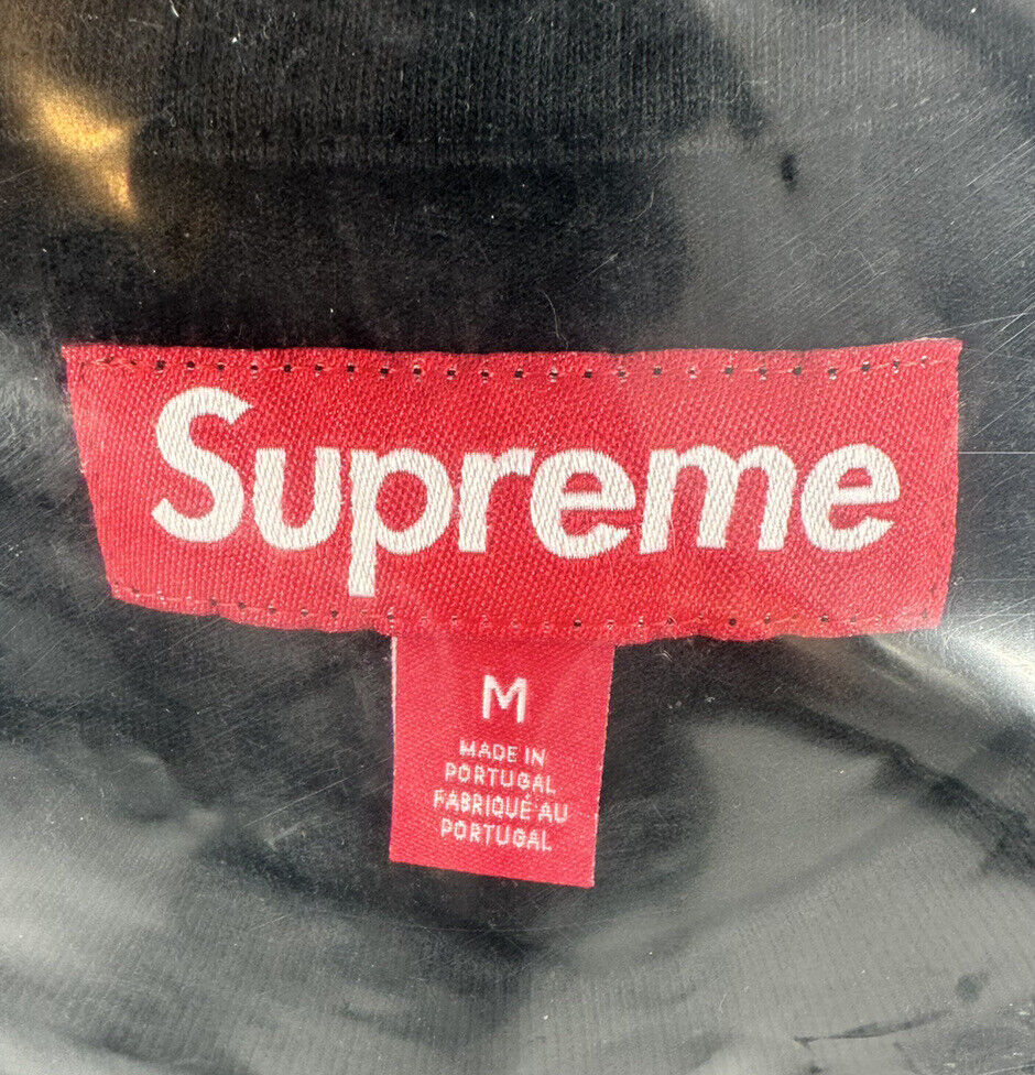 Size Medium - Supreme Classic Logo S/S Top Black White FW23 BRAND NEW - In  Hand