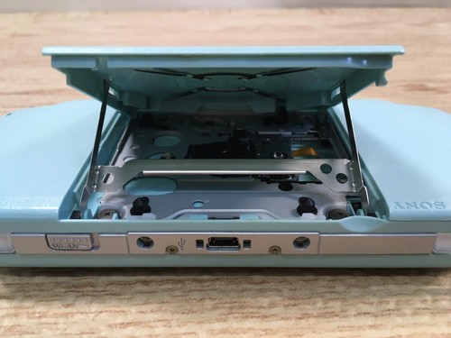 GD7513 No Battery PSP-2000 MINT GREEN SONY PSP Console Japan - Picture 12 of 12