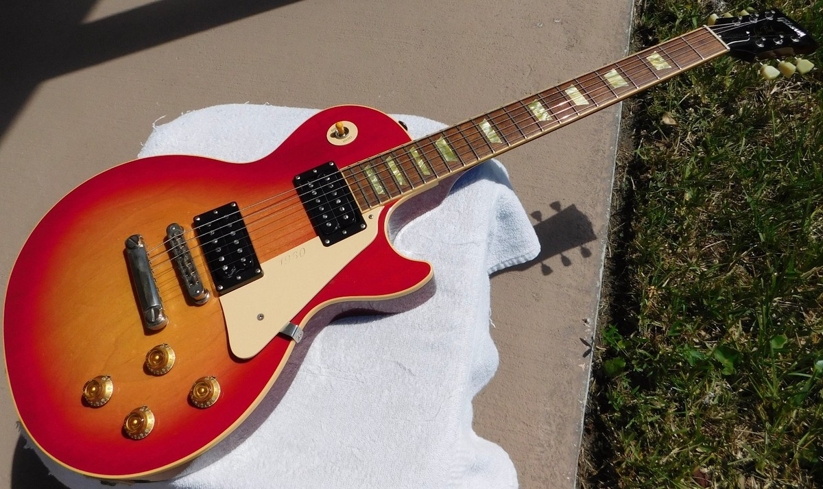 ゆ*e様 Gibson Les Paul Classic 1960 Reissu Gibson Les Paul Classic 1960 Reissue Electric Guitar Cherry