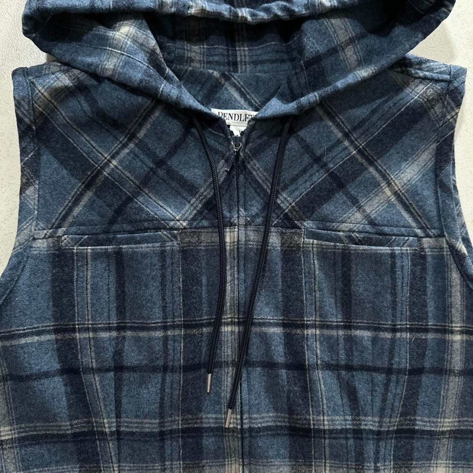 Pendleton Full Zip Virgin Wool Flannel Hooded Pla… - image 3