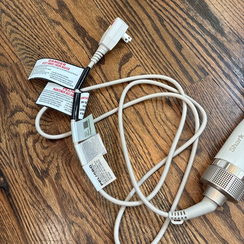 Shark - SmoothStyle Heated Comb Straightener and Smoother, Dual Mode, Blow Dry 1