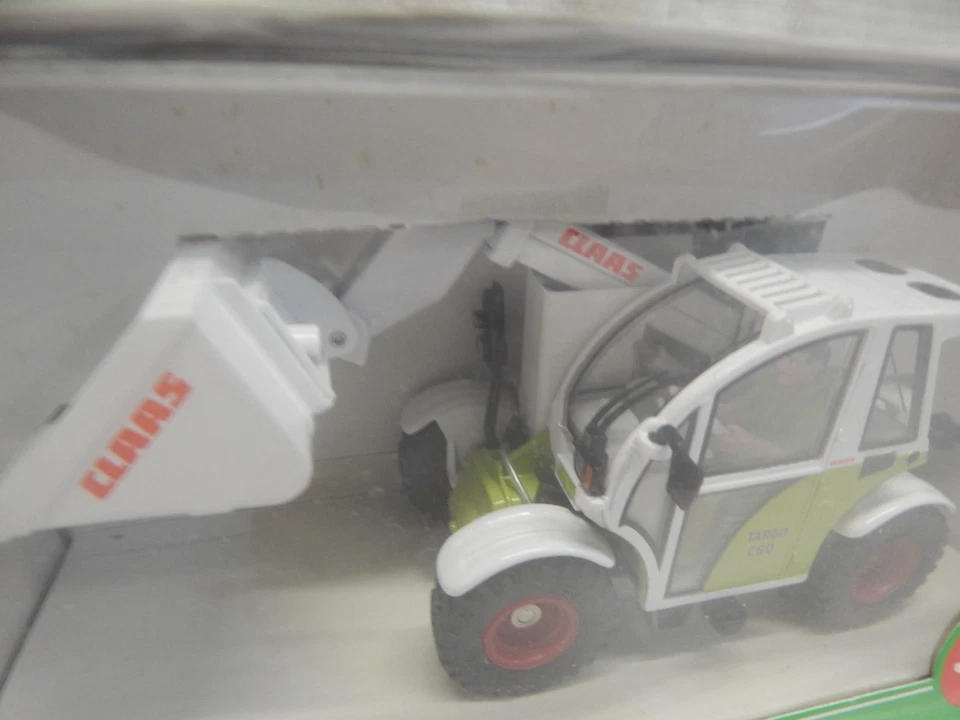 SIKU CLAAS TARGO FRONT LOADER 4851 BNIB 1:32 - Image 3 of 4