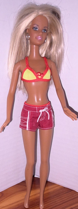 Barbie Bikini Beach Fashion Doll Blonde Straight Hair Red Bikini Shorts 12 in
