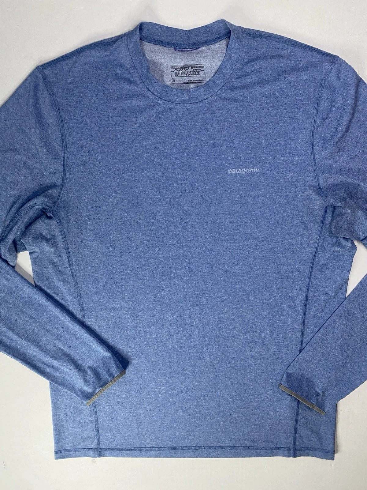 Patagonia Capilene Performance Shirt Mens Small Blue Outdoor Hiking Base layer
