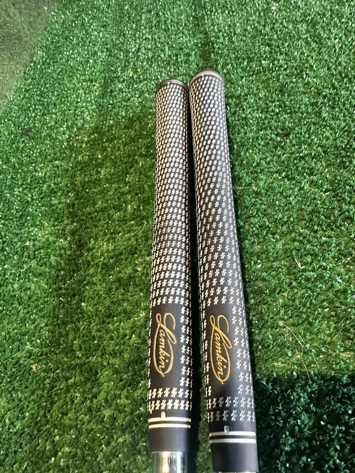 LARGO Titleist Dci Gold 981 3 y 4 Hierros ~ Acero X-Rígido Flx ~ Agarre de Gran Tamaño ~ 40, 40.5 Foto 3 de 4