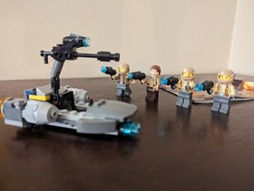 Retired (2016) LEGO Star Wars Episode 7 set 75131 Resistance Trooper Battle Pack