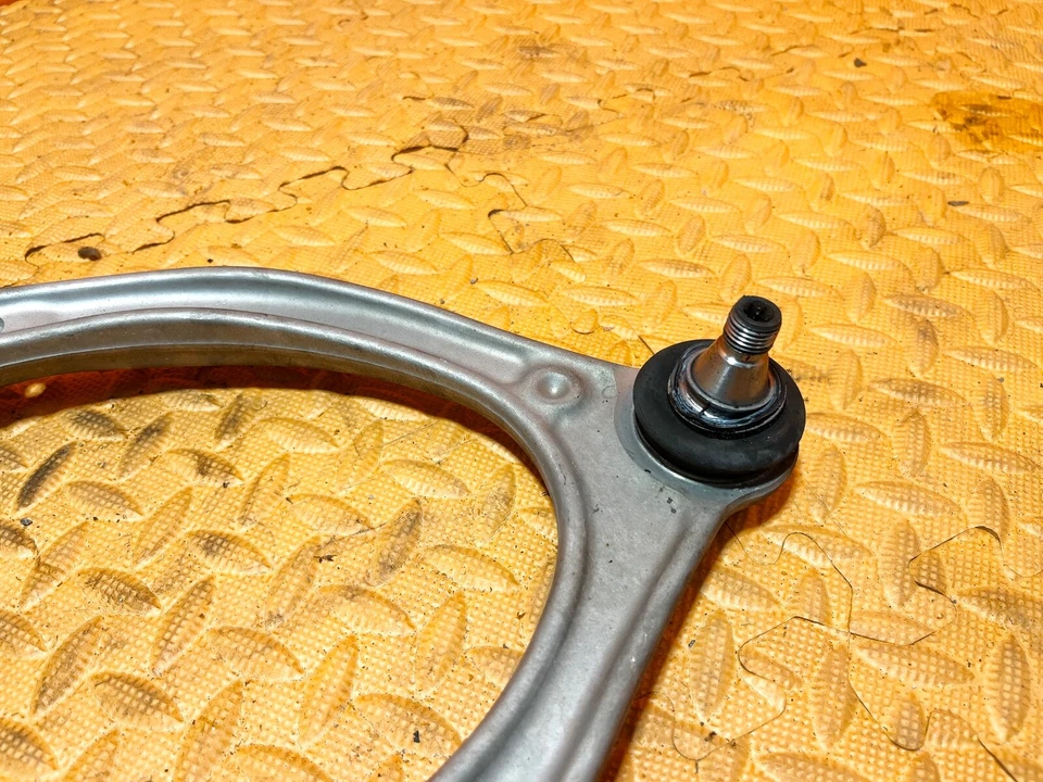 15-21 MERCEDES-BENZ C300 W205 FRONT LEFT SIDE SUSPENSION UPPER CONTROL ARM OEM - Image 2 of 4