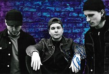Lukas Graham band autographs signed 20x30 cm picture
