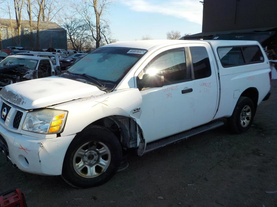 Interruptor de encendido usado se adapta a: Nissan Titan 2004 cambio de columna grado A Foto 2 de 4