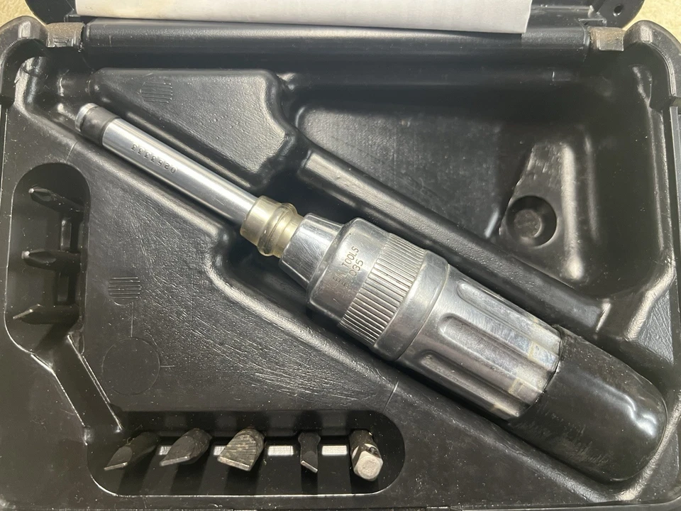 KLEIN TOOLS TORQUE SCREWDRIVER KIT 57034 - Image 3 of 4