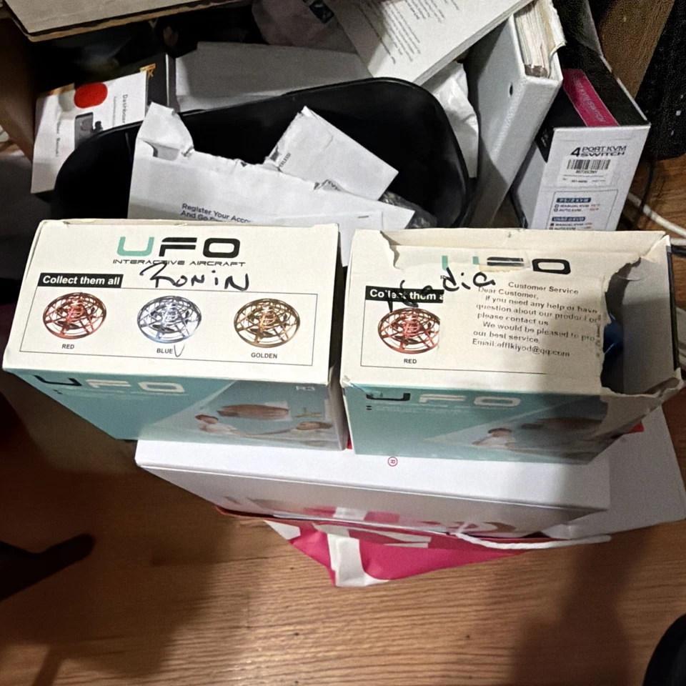 UFO Interactive Aircraft Blinking Lights Hand Controlled. New Opened Box - Image 3 of 3