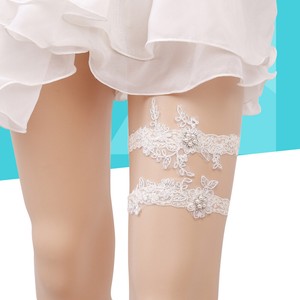 bride leg band