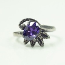 Vintage Sterling Silver Abstract Flower Purple CZ Ring Size 6.75