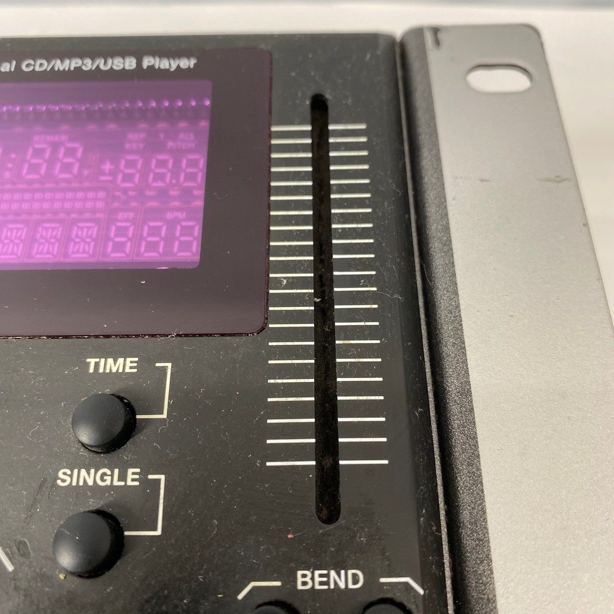 Broken Gemini Professional Dual CD/MP3/USB Player CDMP-6000 Broken Gemini Professional Dual CD/MP3/USB Player CDMP-6000