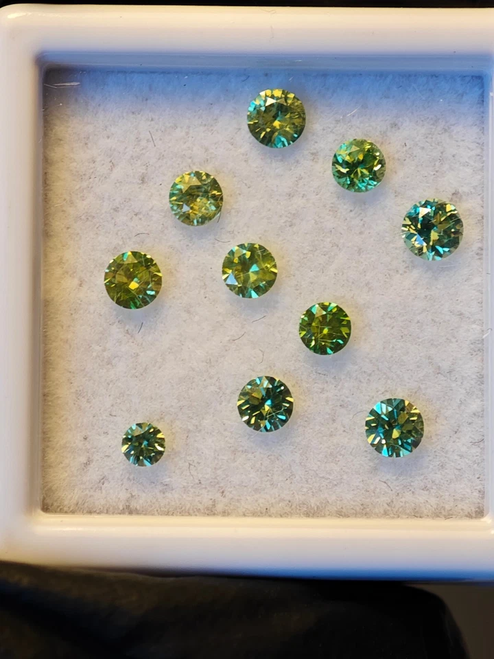 1CT DEMANTOID GARNET SET 10pc 2.5-3mm  URAL HIGH DISPERSION EXСELLENT LUSTER - Image 4 of 4