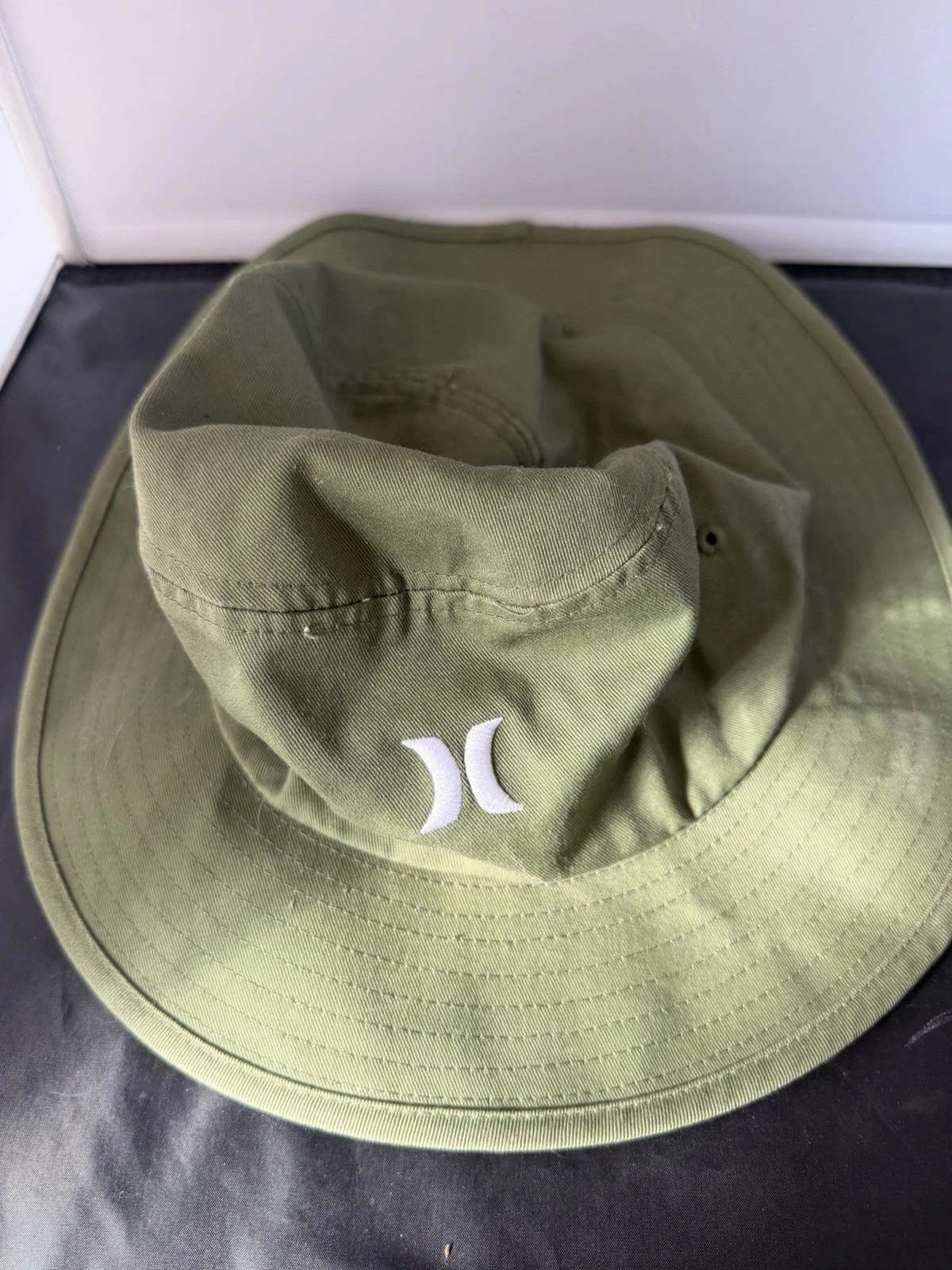 Hurley Olive Green Bucket Hat White Logo Surf Skate Adult Unisex