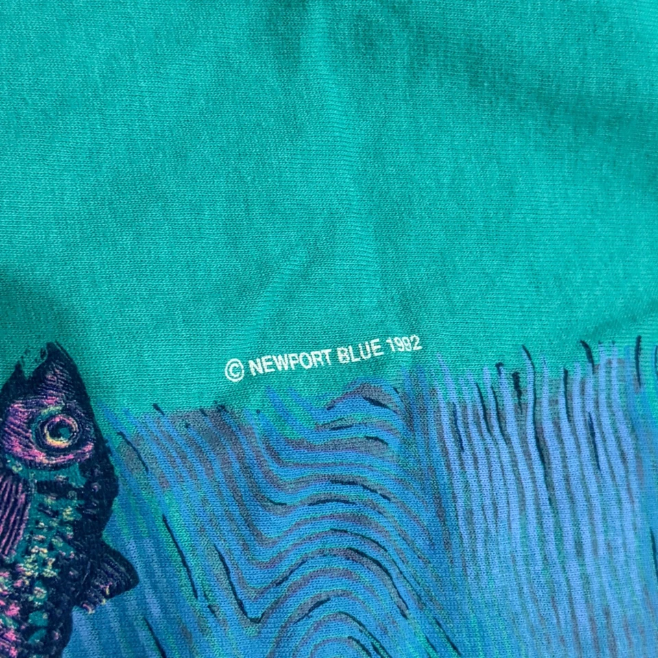 Vintage 90s Newport Blue Kaneohe Bay Hawaii Single Stitch TShirt Mens XL 22x27 - Image 4 of 4