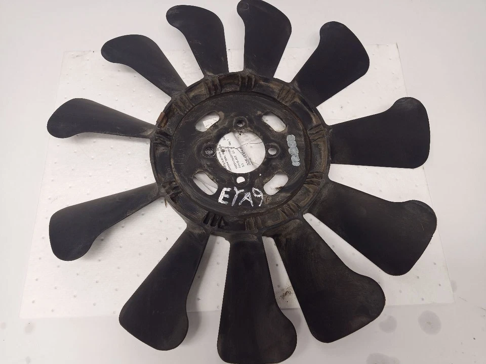 Hoja del ventilador del radiador de Chevrolet Express 1500 2009 11582737 Foto 2 de 4