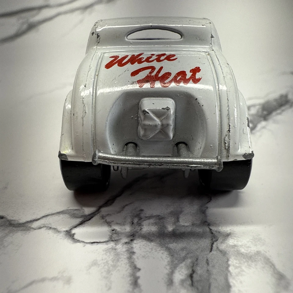 Vintage 1982 England Matchbox Lesney 1933 Willys Street Rod White Heat 313 Car! - Image 4 of 4
