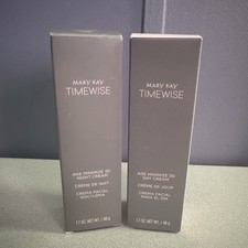 Set of 2 Mary Kay TIMEWISE Age Minimize 3D Day Night Comb Skin Cream 1.7 oz NEW