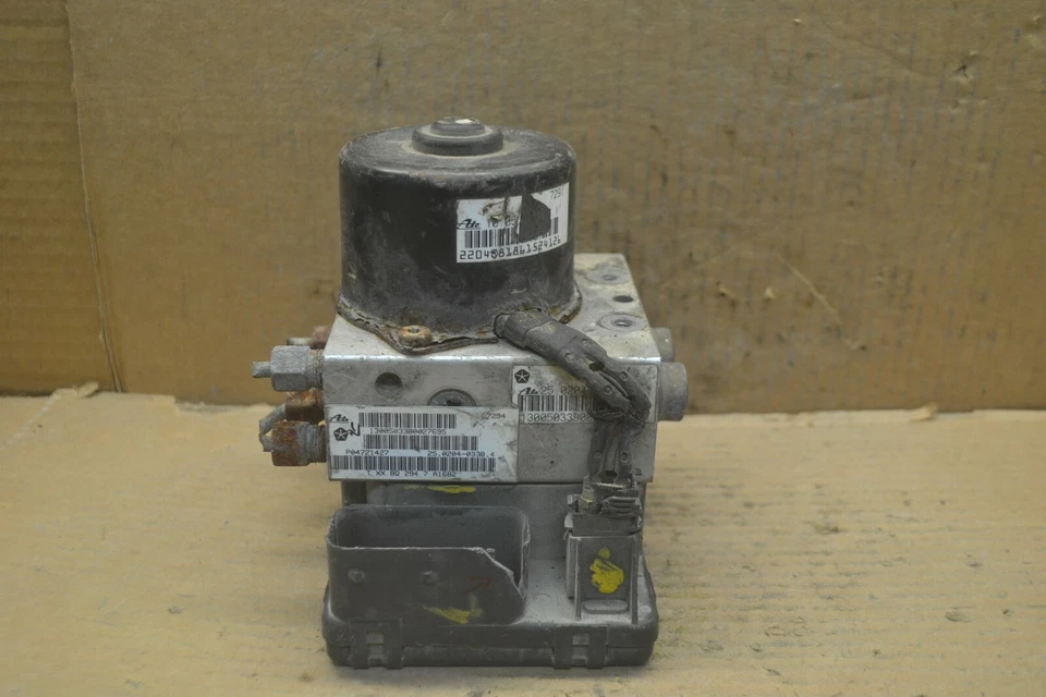 Chrysler Voyager 2000-2003 ABS bomba control OEM P04721427AE módulo 512-17d3 Foto 4 de 4